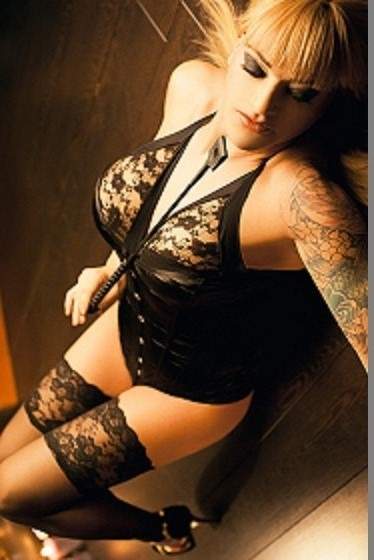 Trans blonde sexy et douce